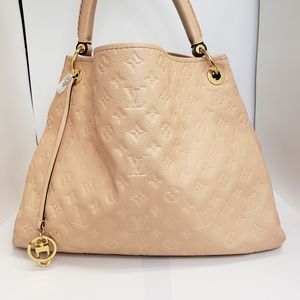 Louis Vuitton Dune Monogram Empreinte Leather Artsy MM Bag